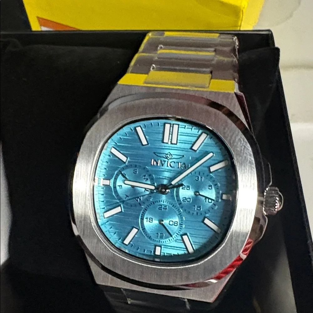 Invicta Speedway Men's Watch - 41mm, Steel nwt in box
